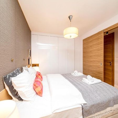 ורשה Golden Apartment With Air Condition By Your Freedom מראה חיצוני תמונה